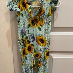 Posh Peanut Sunny Ruffled Capsleeve Romper